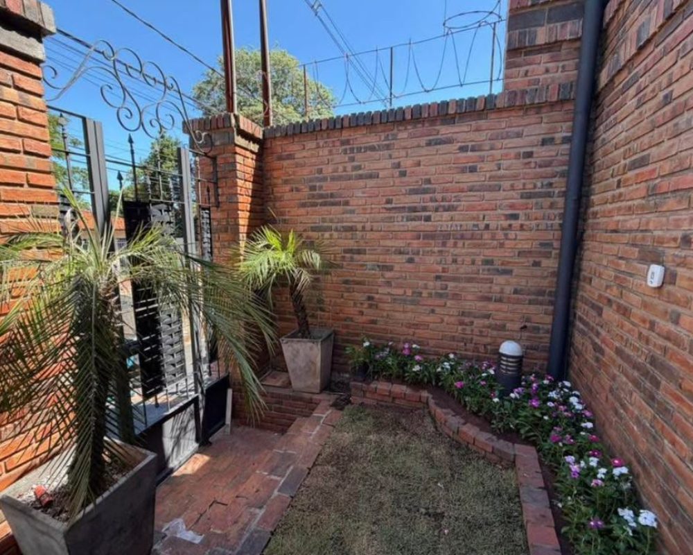 ff-179da2bacc8d43c53f28007921f377f4-ff-xx7