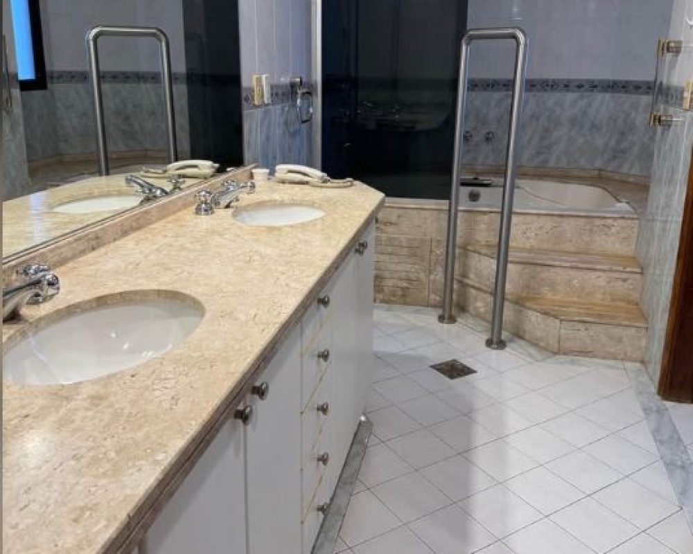 ff-bae766cf9ccdffea3c6a2355c282ceb0-ff-x6